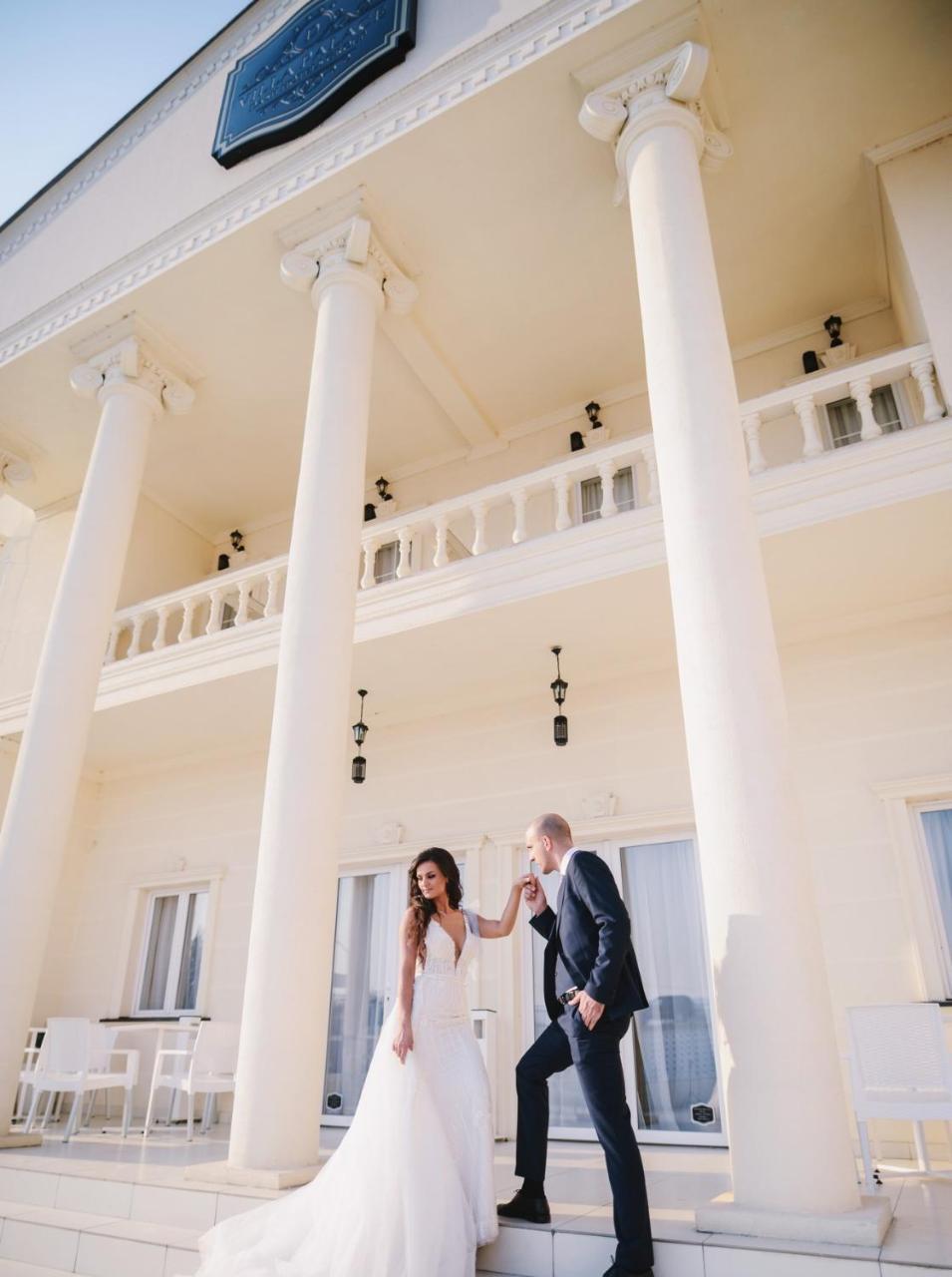 Villa Palace Нови-Сад Экстерьер фото